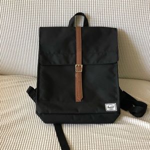 Herschel City Backpack ( black)